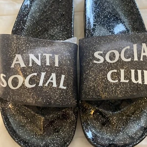 Anti Social Social Club Glitters at the Beginning Slides Womens 6 Black - Picture 1 of 3
