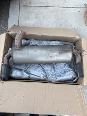 Escape fabricante de equipamento original BMW M240i F22 2017 - Imagem 1 de 3