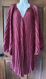 Anthropologie Toulon Pleated Mini Dress In Burgundy Wine Size Medium Flowy - Picture 1 of 11