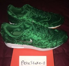 nike air max grass turf