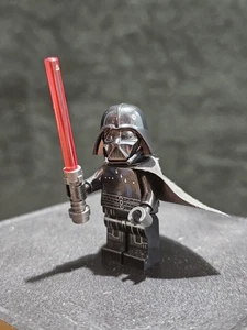 LEGO Star Wars Original Darth Vader Minifigure Sith Lord Transformation  - Picture 1 of 5