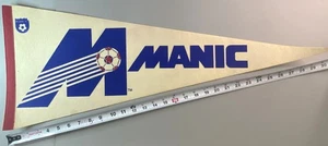 Fanion vintage maniaque Montréal 1981-1983 - football NASL taille réelle 11,5"x29" - Photo 1/4