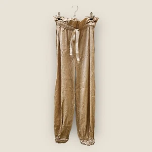 White Story Boutique Metallic Gold Crinkle Satin Look Hose UK 6 Night Out - Bild 1 von 9