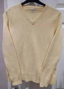 Mens Munrospun Lambswool Jumper Size Medium in Yellow V-Neck Long Sleeve Knit - Picture 1 of 10