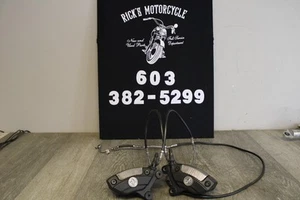 2012 Harley-Davidson Road Glide Ultra FLTRU RIGHT LEFT FRONT BRAKE CALIPER SET - Picture 1 of 7
