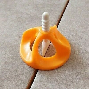 Cottley Twister Distanziatore Piastrelle Sistema di Livellamento 50 Viti, 50 Dadi (50 Unità Intere) - Foto 1 di 12