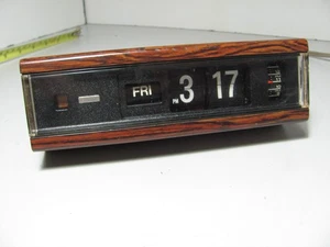 Vintage Copal Model 229 Woodgrain Flip Clock With Alarm And Date 1970s Working - Bild 1 von 11
