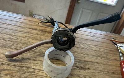 78-84 VW Rabbit MK1 Combo Switch Wiper / Turn Signal Used Volkswagen Red - Image 1 of 4