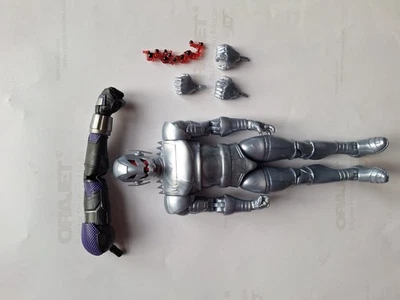 HASBRO MARVEL LEGENDS ULTRON ----- COME NUOVO-------- - Immagine 1 di 3