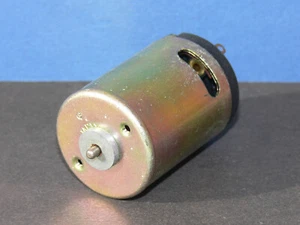 KSA Motor 55x35mm 12V DC Gleichspannung Achse 3,17mm - Picture 1 of 2