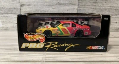 1:43 Premium Hot Wheels Pro Racing # 5 Kellogg's Diecast Terry Labonte  Foto 1 de 4