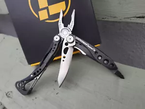NEU Leatherman Multitool Skeletool CX für Camping Outdoor Survival Bushcrafting - Bild 1 von 4