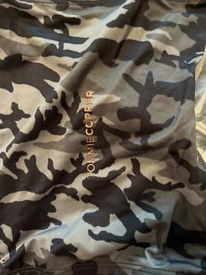Tommie Cobre Contorneado Rodilla Gris Camuflaje Talla 3XL NUEVO Foto 1 de 2