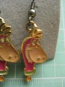 Rare Dino the Dinosaur Pierced Earrings dangle dangling The Flintstones pierced - Picture 1 of 3