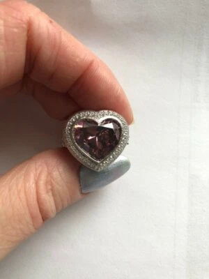 Hermoso anillo de boda con halo de plata real 925 de 9,38 quilates con topacio corte corazón Foto 1 de 4