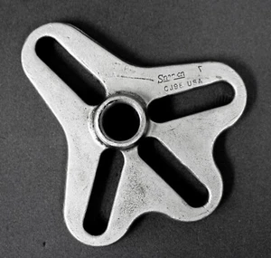 Snap On Tools CJ98 Yoke 4 Way Slotted Harmonic Balancer Steering Wheel Puller - Foto 1 di 2