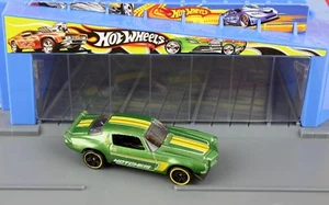 Chevy Camaro Hotchkis 2018 #27 1970 70 verde amarillo PR5 Hot Wheels - Imagen 1 de 11