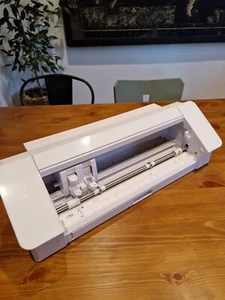 Plotter silhouette cameo 4 + Folien + Ersatzmesser - Bild 1 von 4
