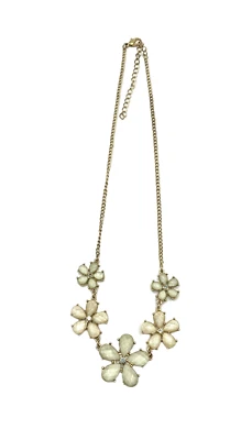 Винтажный Lucite 2 тона кремовый ромашки цветок нагрудник ожерелье 20» со стразами цветочный GUC - Изображение 1 из 4