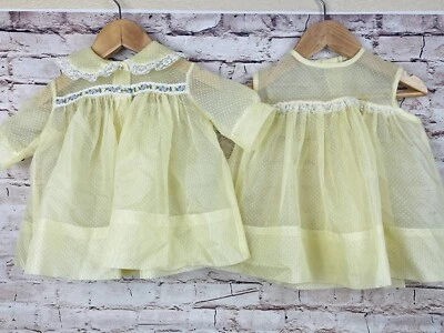 Conjunto de Vestido de Bebé Vintage Primavera Swiss Dots Amarillo Transparente Encaje Cinta Floral LEER Foto 1 de 4