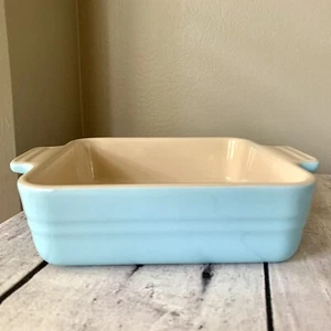 NWT LE CREUSET Sky Blue Square Baking Dish 14cm - Picture 1 of 5