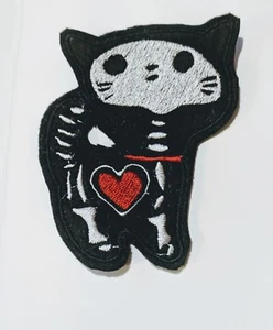 X-ray Skeleton Cat embroidered patch - Picture 1 of 1