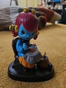 Altered Moments Sally Nightmare Before 5" generalüberholte Precious Moment Figur - Bild 1 von 6