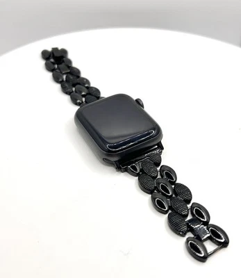 Apple Watch SE Series 1 40mm Aluminum Case GPS Cellular  (Parts As-Is) - Image 1 of 4