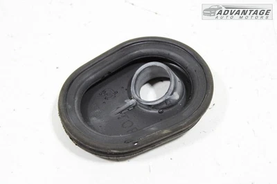 Chevrolet Equinox 2018-2024 columna de dirección sello exterior inferior goma OEM Foto 1 de 4