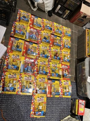 ¡Lote de 26 figuras nuevas de Los Simpson en cajas! Foto 1 de 4