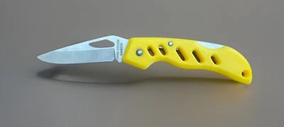 Frost Cutlery Stinger Stainless Steel Folding Pocket Knife 15-862 Yellow - Image 1 of 3