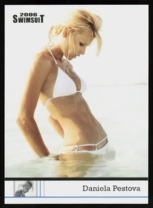 2006 Sports Illustrated Swimsuit Daniela Pestova #24 NON_SPORT CARD - Bild 1 von 2