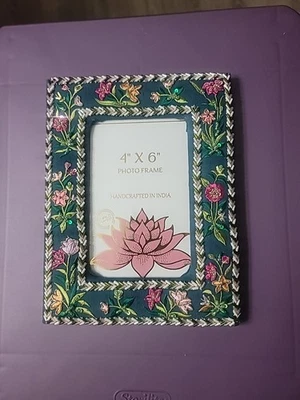 Marco India Estampado Rosa y Verde 4" x 6" Decorativo NUEVO Foto 1 de 2