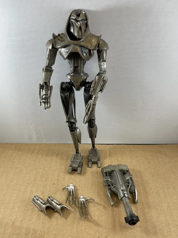 Diamond Select Battlestar Galactica Battle Damaged Cylon Centurian Action Figure Cover