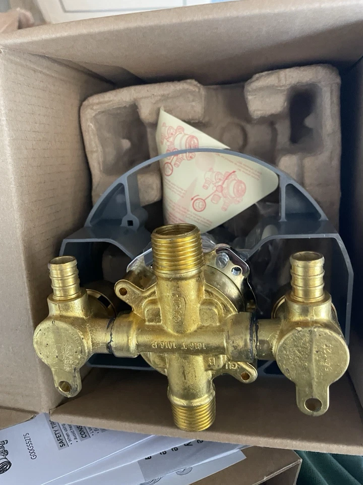 Bañera-Ducha Válvula Áspera Gerber G00GS525S CAJA DE 6 Foto 1 de 4