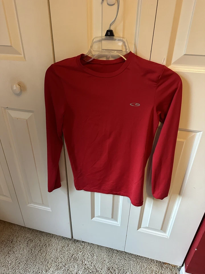 Youth Champion Long sleeve Dry fit—red—size Large - Image 1 of 1