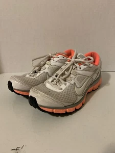 Nike Dual Fusion Womens Size 8 White/peach - Picture 1 of 7