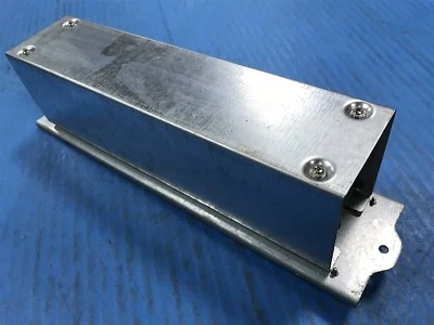 RESISTENCIA DE DESCARGA FANUC A40L-0001-0328 USADA A06B-6066-H500 (C1) Foto 1 de 4