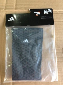 Adidas Wrestling Reversible Kneepad – Black/Grey – Adult Small AK103 - Picture 1 of 5
