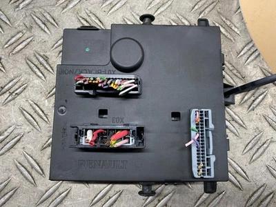 88847 Centralina Renault 88847 RENAULT Twingo II (CN0) 8200874481A - Immagine 1 di 4