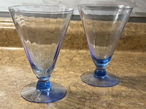 H C FRY GLASS CO óptica ancha #3104 copas con patas (2) azul - borde astillado en uno - Imagen 1 de 12