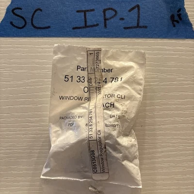 Clip regulador ventana delantera original BMW E53 X5 51338254781 repuesto - 1 pieza Foto 1 de 4