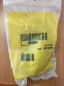 John Deere R88667 PLUG - Picture 1 of 5