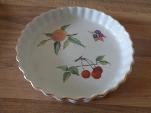 ROYAL WORCESTER EVESHAM SMALL FLAN DISH - USED - Picture 1 of 3