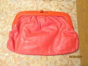 Vintage TOMATO RED 10 X 7 Small LEATHER MADE IN ITALY Clutch Snap Closure - Picture 1 of 6