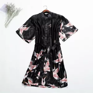 Femme Satin Kimono Pyjama Faux Soie Peignoir Japonais Crane Robe de Nuit Maison - Foto 1 di 22