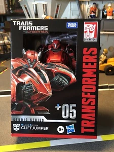 Transformers Gamer Edition Studio Series War For Cybertron 05 Cliffjumper - Picture 1 of 11