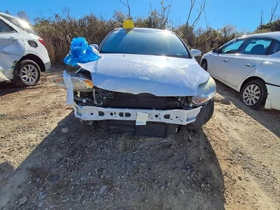 Used Washer Fluid Reservoir fits: 2012 Ford Focus Htbk Grade A - Image 1 of 4