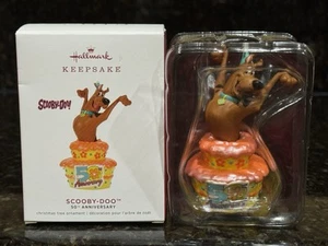 Decorazione torta Scooby-Doo Hallmark Keepsake 50° anniversario 2019 nuova con scatola - Foto 1 di 19