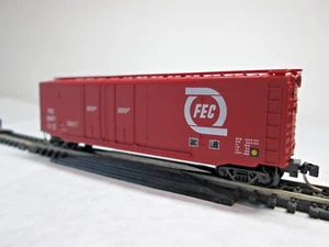 Spur N Güterwagen; FEC5027, FEC, 50' Stahl, DD, Achsschenkelkupplungen - Bild 1 von 2